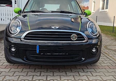 Mini ONE 55kW Brick Lane Alien Green Brick Lane A...