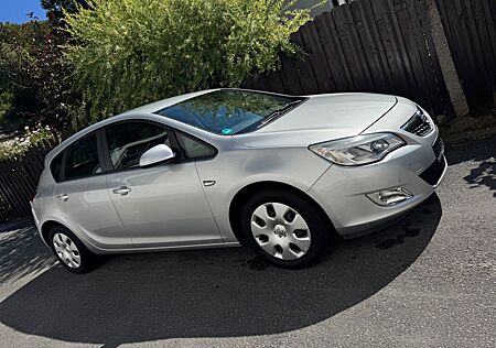 Opel Astra 1.6 | Klimaanlage | Einparkhilfe |