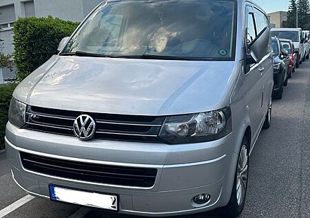 VW T5 Transporter Volkswagen Multivan Optik