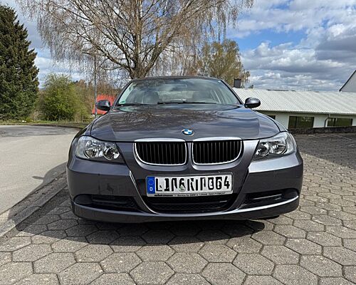 BMW 318d -
