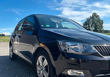 Skoda Fabia 1.2l TSI 66kW Ambition