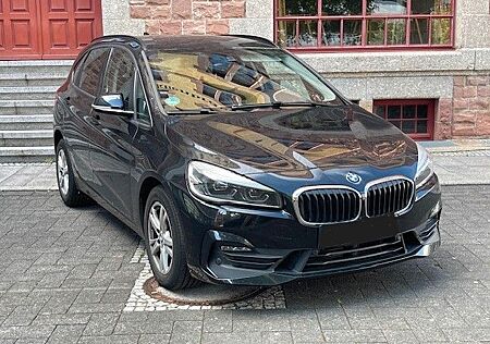 BMW 218d 218 Active Tourer Advantage - SPARWUNDER -