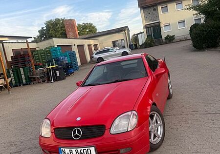 Mercedes-Benz 200