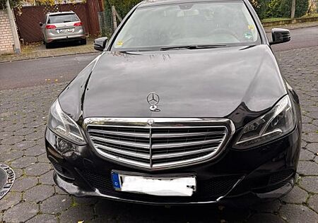 Mercedes-Benz E 220 BlueTEC ...