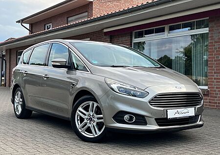 Ford S-Max Titanium/Automatik/LED/Panor/AHK/Navi/K-go