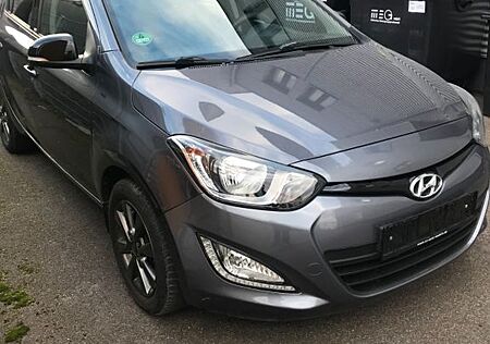 Hyundai i20 1.4 Automatik ,Klima,Tempom.,el.GSD,EFH,ALU
