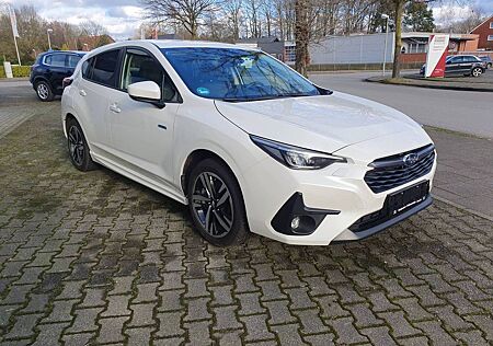 Subaru Impreza 2.0ie e-BOXER Platinum Lineartro