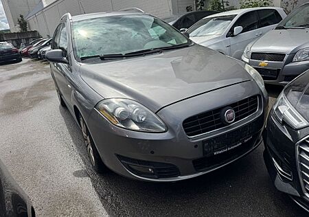 Fiat Croma 1.9 Multijet 16V Automatik Emotion