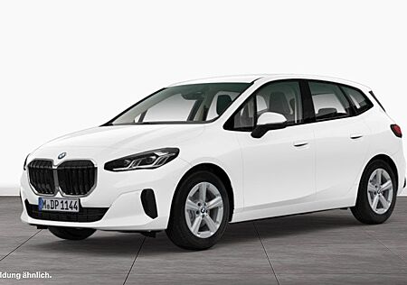 BMW 218i Active Tourer Kamera LED Sitzheizung