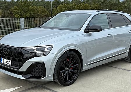 Audi Q8 gebraucht kaufen Audi Q8 ,S-line,23 Zoll, Optik schwarz, Pano,AHK
