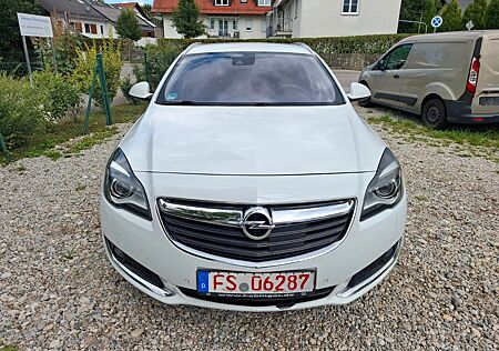 Opel Insignia A Sports.Automatik. Voll Leder. NaVi.Xe
