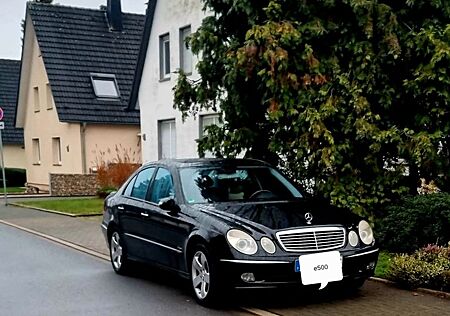 Mercedes-Benz E 500 AVANTGARDE Avantgarde
