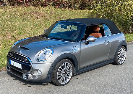 Mini Cooper S Cabrio LED-NAVI PROF-PDC-SHZ-RFK -3.Wag