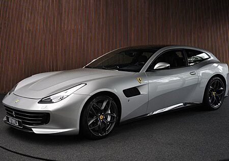Ferrari GTC4Lusso GTC4 3.9 V8 Lusso T Carbon Passengerdi