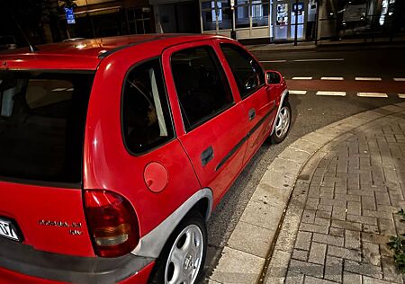 Opel Corsa 1.2 16V CITY City