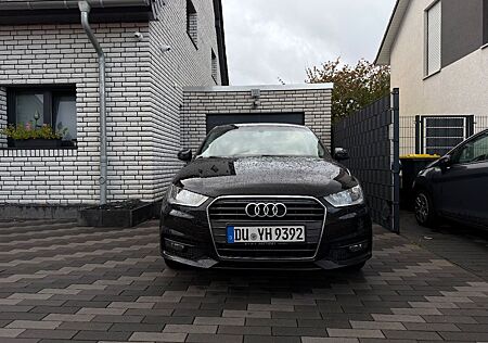 Audi A1 1.0 TFSI ultra Sportback - Klima, pdc, shz