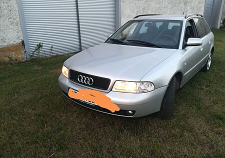 Audi A4 1.6 Avant -