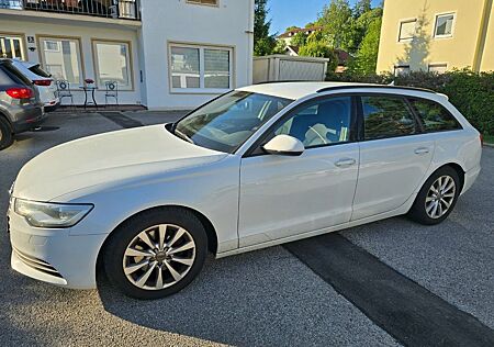 Audi A6 Avant 2.0 TDI/ Standheizung/Xenon/NAVI/AHK