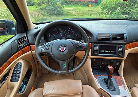 ALPINA B10 V8S Touring -