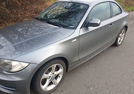 BMW 120i Coupé -