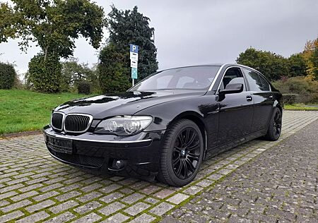 BMW 760Li A mit Vollausstattung. 1A. TipTop Zustand.