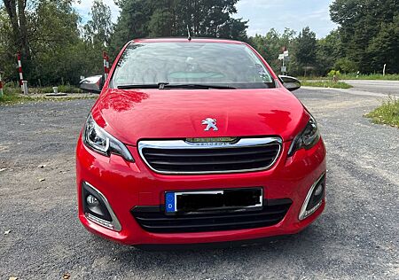 Peugeot 108 Allure PureTech 82 TOP! Allure Faltdach