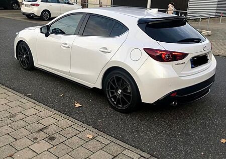 Mazda 3 2.2 SKYACTIV-D 150 Black Limited Black Limited