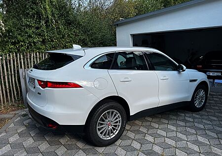 Jaguar F-Pace 20d Prestige Automatik Prestige