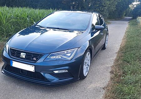 Seat Leon 1.5 TSI ACT 110kW FR Black Matt Ed. DSG...