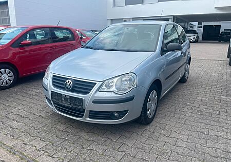 VW Polo Volkswagen IV Trendline KLIMA/SITZHEIZUNG/TUV AU NEU
