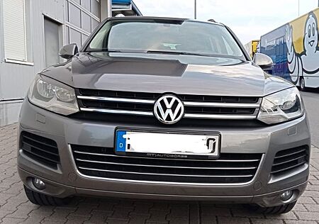 VW Touareg Volkswagen 3.0 V6 TDI Tiptronic BlueMotion Tech...