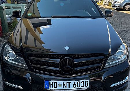 Mercedes-Benz C 250 BlueEFFICIENCY Coupé Autom. -