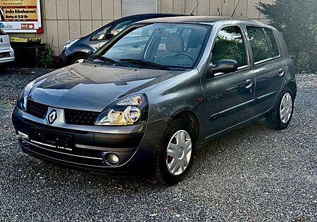 Renault Clio 1.2 16V Aus 1.Hand/Tüv neu