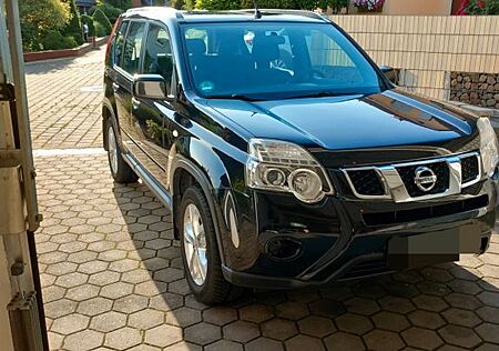 Nissan X-Trail 4x4 LE 2.0 dCi DPF 110kW LE