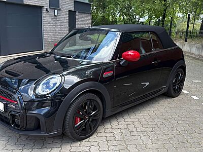 MINI John Cooper Works Cabrio - gepflegter Zustand