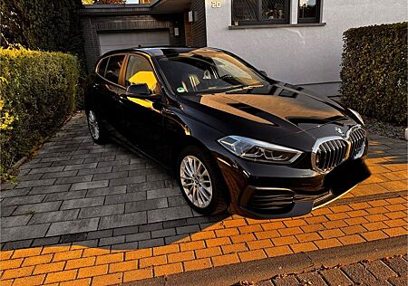 BMW 116d Sport Line Steptronic