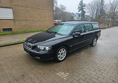 Volvo V70 2.4 D5 Comfort,1.Hand,TÜV/AU neu