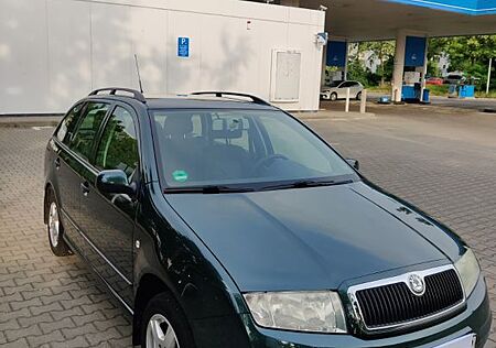 Skoda Fabia Combi 1.4 16V 74 kW Ambiente