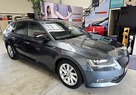 Skoda Superb Combi Sportline|Virtual Cockpit|Scheckhef