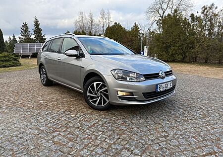 VW Golf Volkswagen 2.0 TDI LOUNGE, Navi, AHK, PDC, Tempomat,