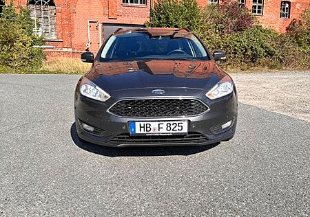 Ford Focus 2,0 TDCi 110kW Business Turnier Busine...