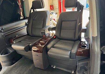 VW T5 Multivan Volkswagen Highline 4Motion Business Voll 1Hand