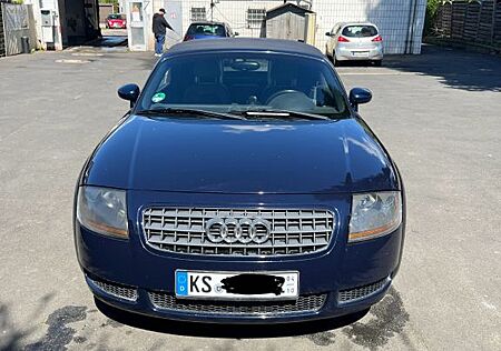 Audi TT Roadster 1.8T 132 kW -