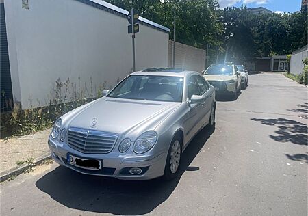 Mercedes-Benz E 200 KOMPRESSOR ELEGANCE XENON