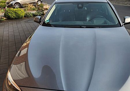 BMW 530d xDrive Touring A Luxury Line Luxury Line