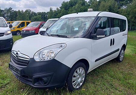 Opel Combo D Selection L1H1 Klima Tüv neu 5 Sitze