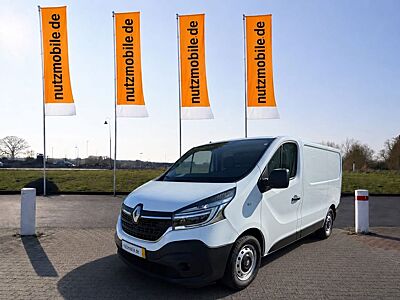 Renault Trafic Kasten L1H1 2,8t Komfort Würth Regale AHK