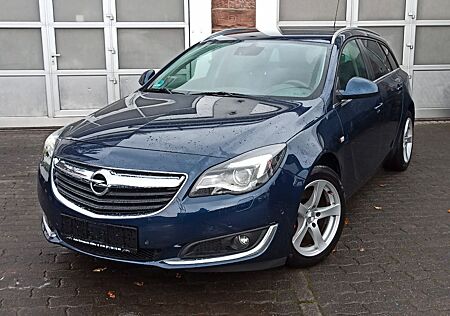 Opel Insignia A Sports Tourer Edition / AHK / SHZ