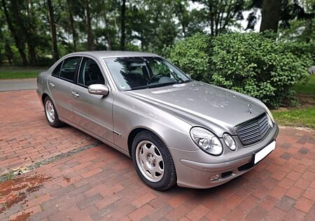 Mercedes-Benz E 220 CDI W211