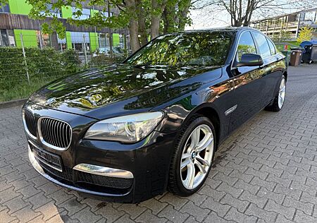 BMW 740d xDrive M-Paket Navi Leder Xenon TÜV Voll